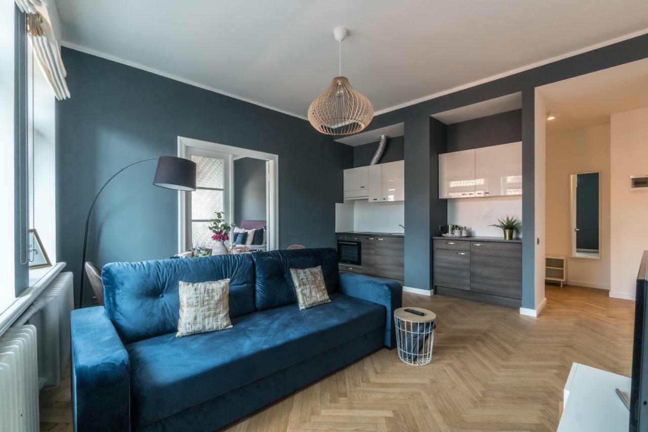Greystone Suites & Apartments Рига Екстериор снимка
