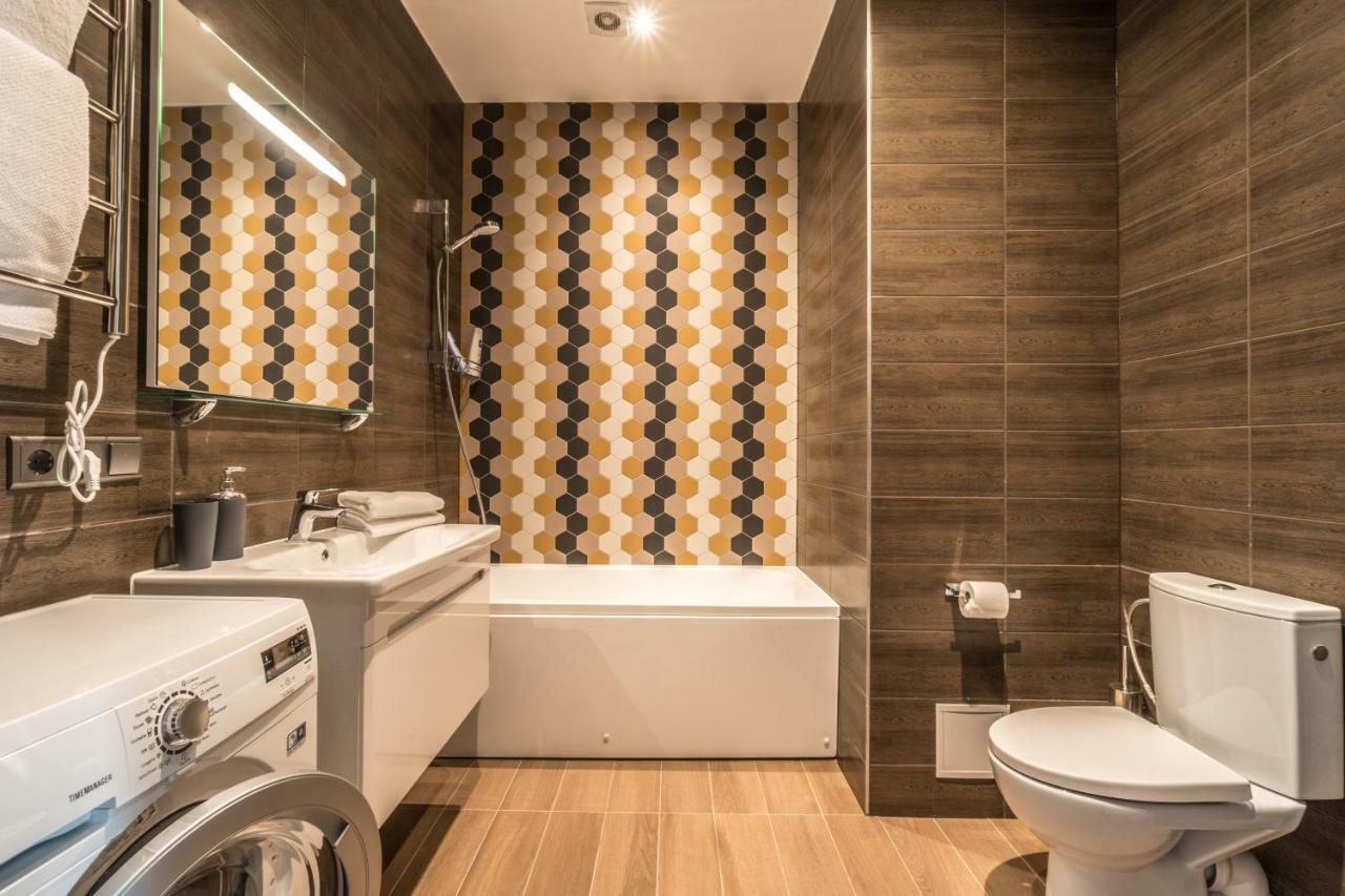 Greystone Suites & Apartments Рига Екстериор снимка