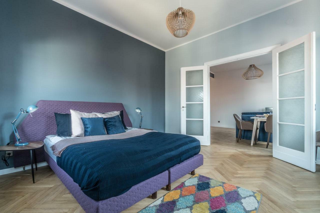 Greystone Suites & Apartments Рига Екстериор снимка