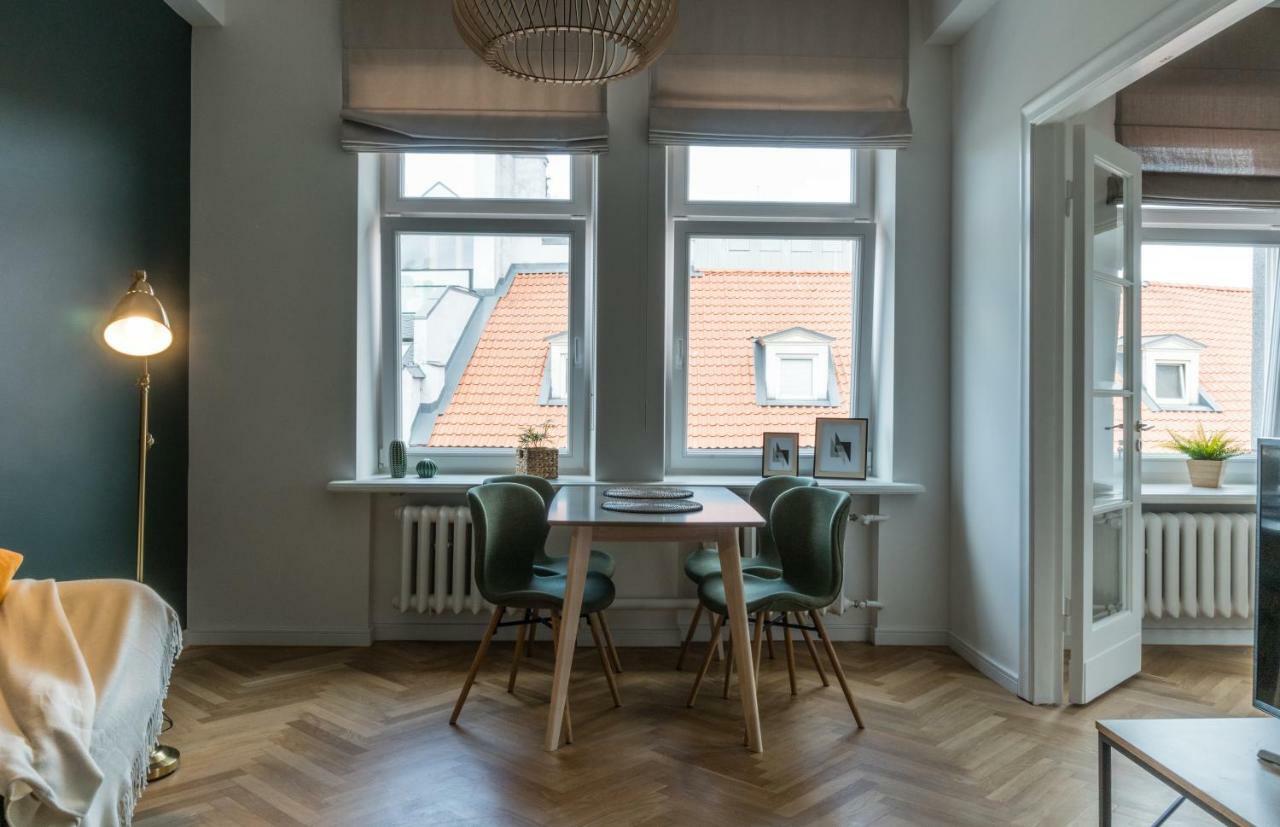 Greystone Suites & Apartments Рига Екстериор снимка