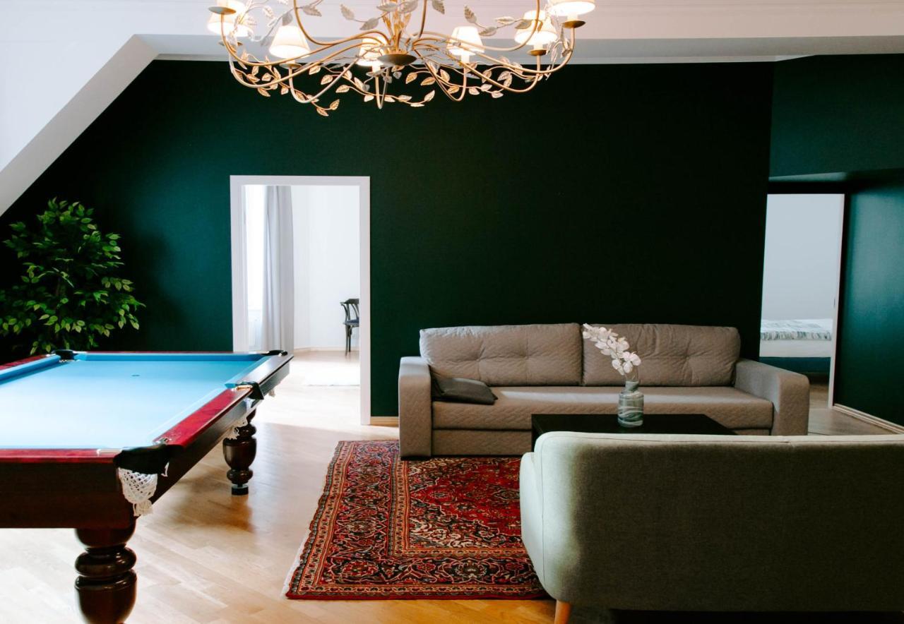 Greystone Suites & Apartments Рига Екстериор снимка